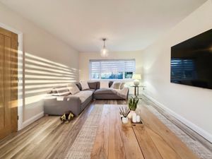 Lounge- click for photo gallery